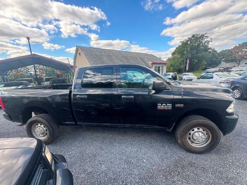 Used 2017 RAM 2500 Tradesman w/ Popular Equipment Group AWD/4WD image 4