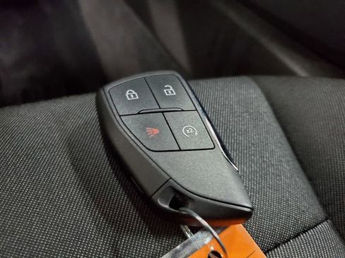 Used 2023 Chevrolet Colorado Trail Boss w/ Technology Package image 33