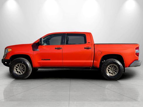 Used 2017 Toyota Tundra SR5 w/ TRD Off Road Package AWD/4WD image 5