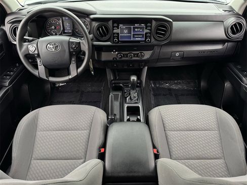 Used 2020 Toyota Tacoma SR image 9