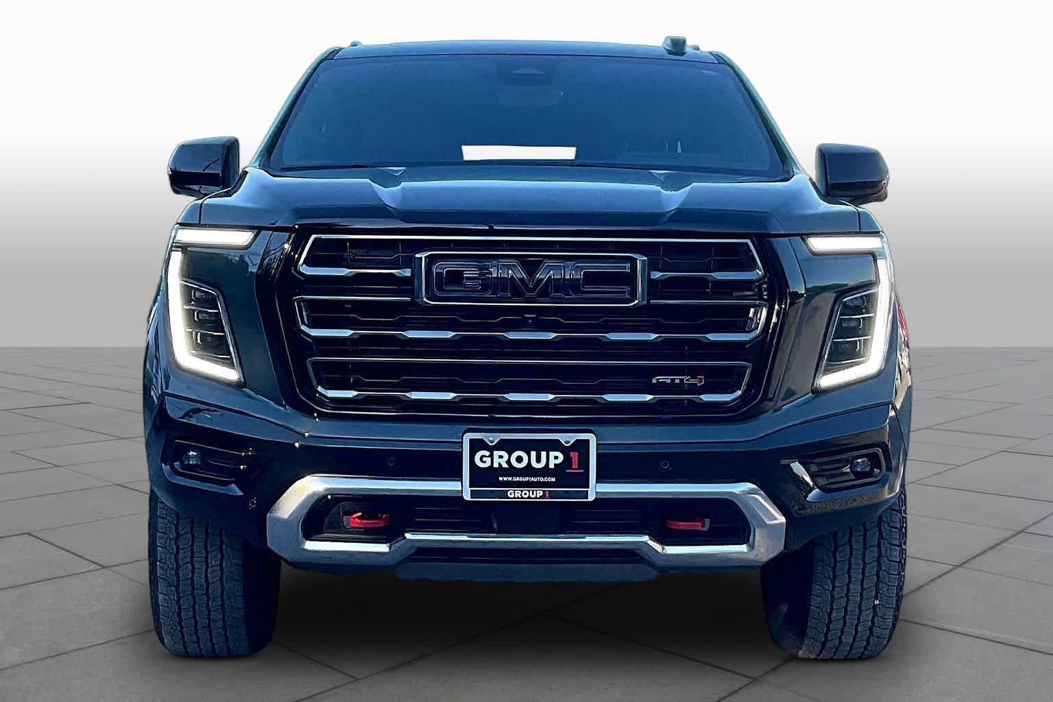 Used 2026 GMC Yukon XL AT4 w/ AT4 Premium Package AWD/4WD image 4