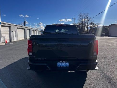 Certified 2024 Chevrolet Colorado W/T image 5