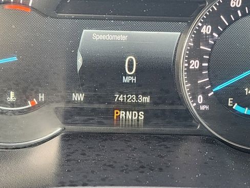 Used 2019 Ford Explorer Platinum image 24