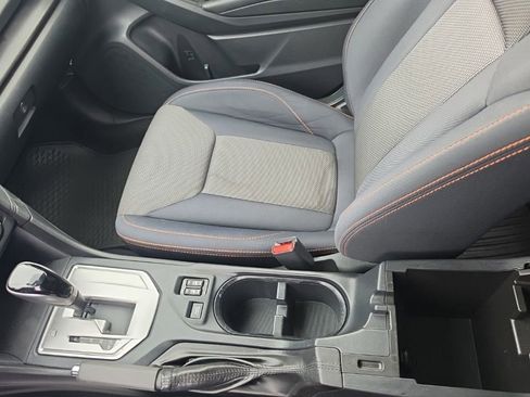 Used 2018 Subaru Crosstrek 2.0i Premium AWD/4WD image 24