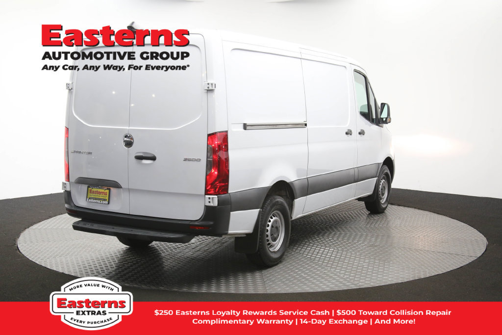 Used 2019 Freightliner Sprinter 2500 RWD image 36
