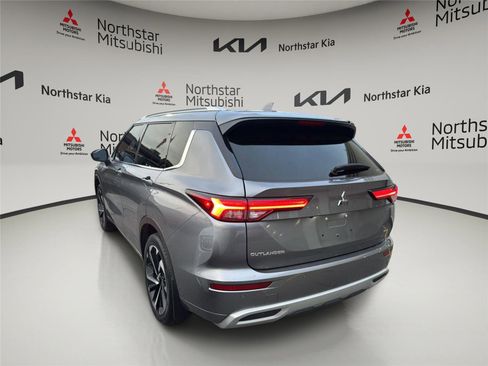 Used 2022 Mitsubishi Outlander SEL AWD/4WD image 3