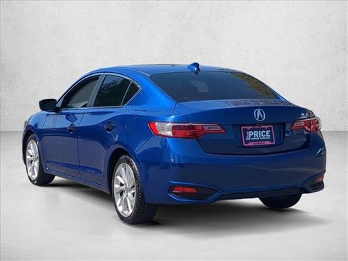 Used 2017 Acura ILX w/ AcuraWatch Plus Package FWD image 9