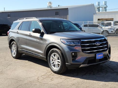 New 2026 Ford Explorer Active w/ Active Comfort Package RWD image 1