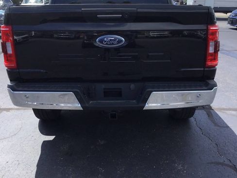 Used 2023 Ford F150 XLT w/ XTR Package AWD/4WD image 4