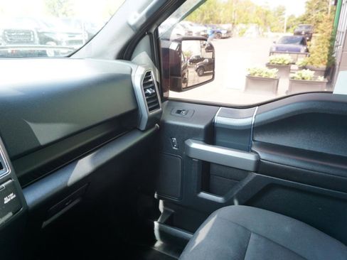 Used 2019 Ford F150 XLT w/ Equipment Group 302A Luxury AWD/4WD image 26