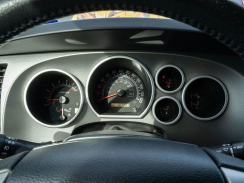 Used 2014 Toyota Sequoia SR5 RWD image 27