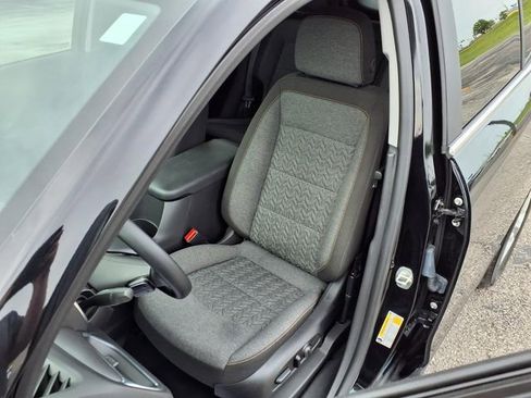 Used 2024 Chevrolet Equinox LT FWD image 54