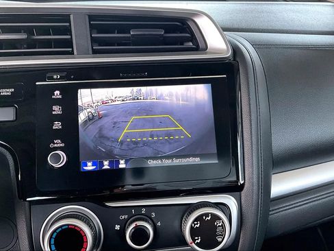 Used 2018 Honda Fit Sport image 13