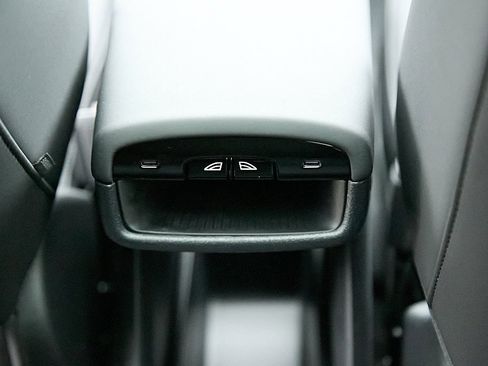 New 2026 Volvo EX30 Cross Country Ultra image 22