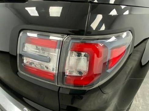 Used 2016 GMC Acadia Denali AWD/4WD image 14