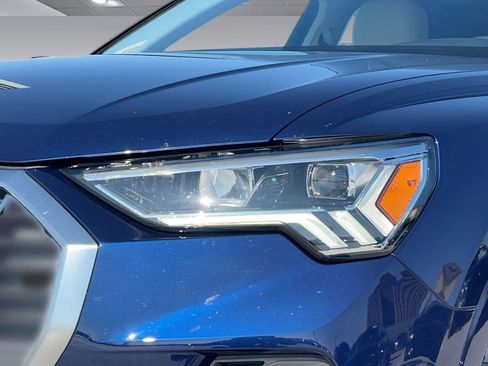 Certified 2025 Audi Q3 2.0T Premium Plus w/ Premium Plus Package image 11