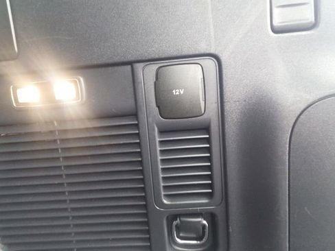 Used 2025 Ford Expedition Active AWD/4WD image 13