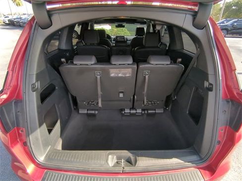 Used 2023 Honda Odyssey Sport image 14
