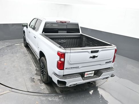 New 2026 Chevrolet Silverado 1500 High Country AWD/4WD image 46