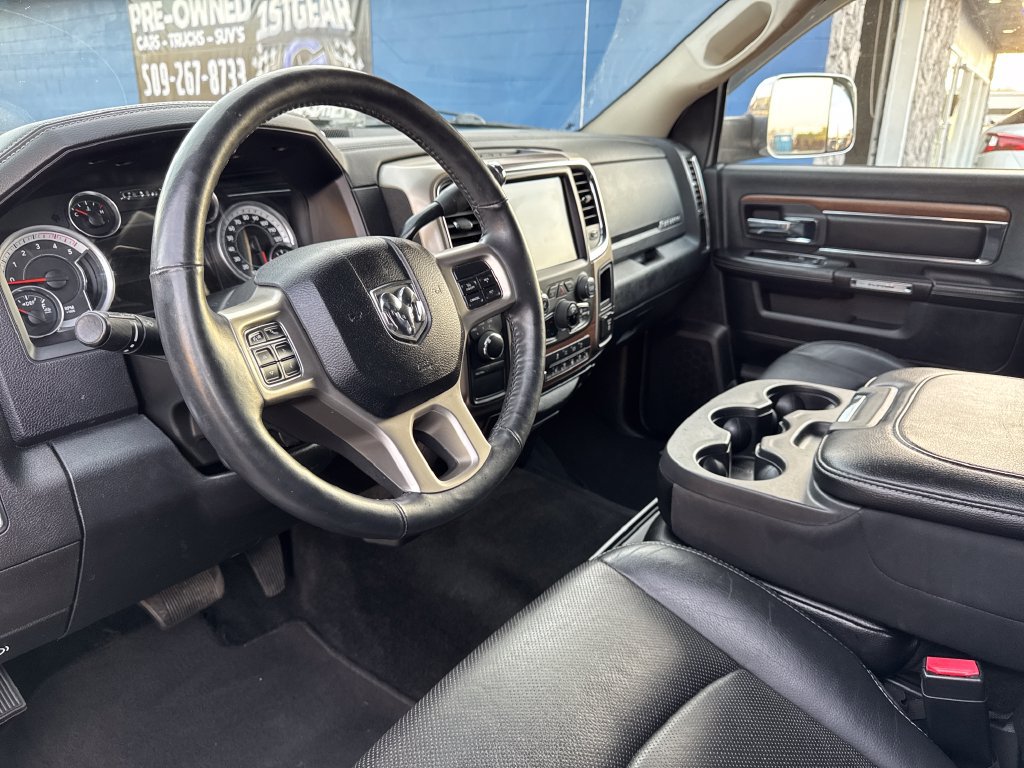 Used 2013 RAM 3500 Laramie w/ Convenience Group AWD/4WD image 23