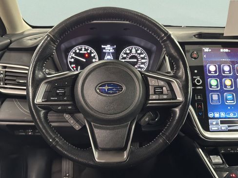 Used 2021 Subaru Outback Limited image 32