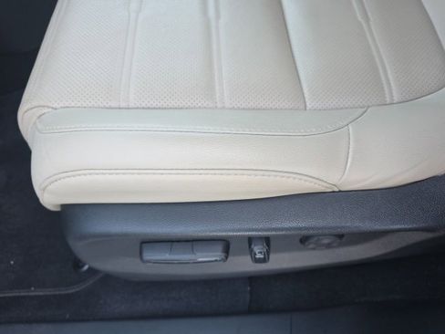 Used 2022 Honda CR-V EX-L image 17