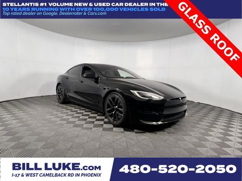 Used 2021 Tesla Model S Plaid image 1