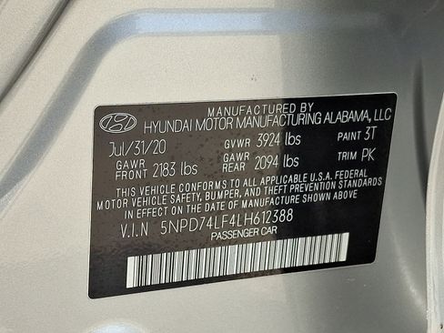 Used 2020 Hyundai Elantra SE FWD image 27