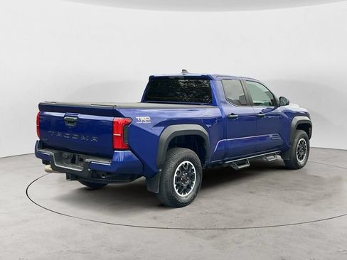 Used 2024 Toyota Tacoma TRD Off-Road AWD/4WD image 5