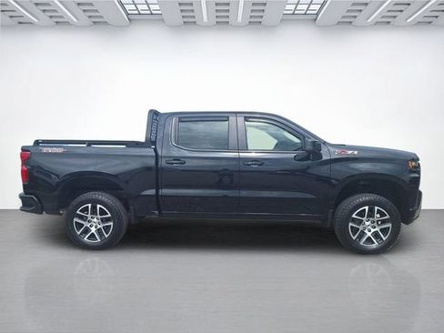 Used 2020 Chevrolet Silverado 1500 LT Trail Boss AWD/4WD image 3