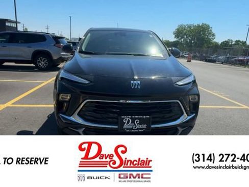New 2026 Buick Encore GX Preferred w/ Comfort Package AWD/4WD image 3