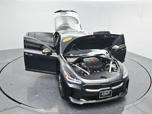 Certified 2022 Kia Stinger GT2 image 50