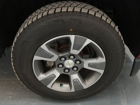 Used 2016 Chevrolet Colorado Z71 AWD/4WD image 11