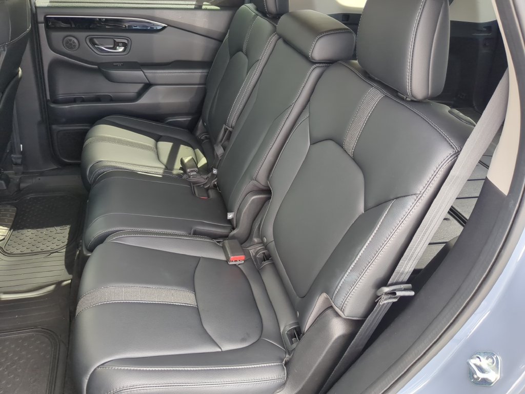 Used 2023 Honda Pilot Touring image 19