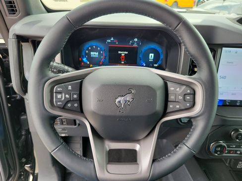 New 2026 Ford Bronco Badlands AWD/4WD image 14
