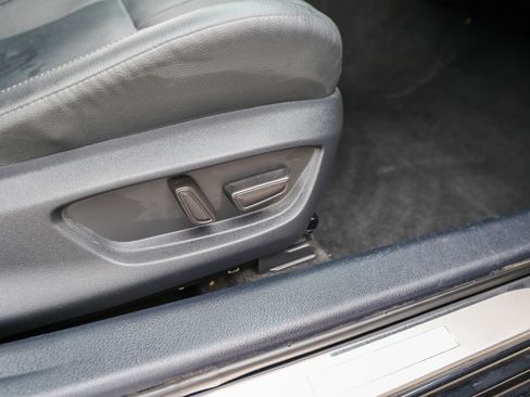 Used 2025 Toyota Camry XSE FWD image 43