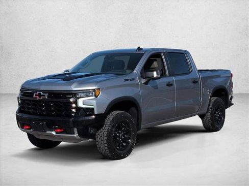 Used 2024 Chevrolet Silverado 1500 ZR2 w/ Technology Package AWD/4WD image 4