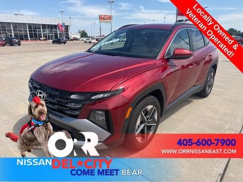 Used 2025 Hyundai Tucson SEL FWD image 1