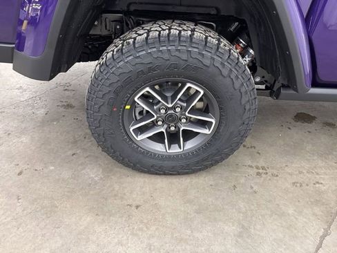 New 2026 Jeep Gladiator Mojave image 24