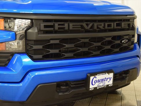 Used 2025 Chevrolet Silverado 1500 Custom w/ Turbomax Blackout Package image 13