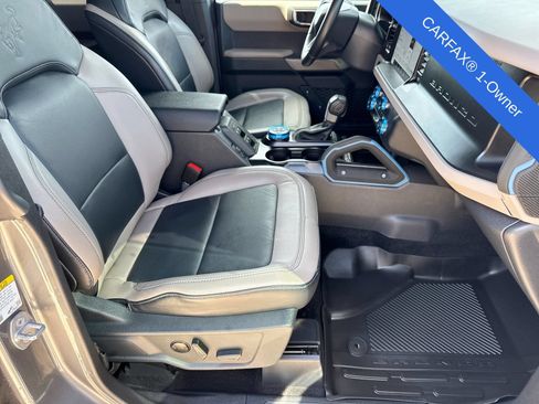 Used 2023 Ford Bronco Wildtrak AWD/4WD image 25