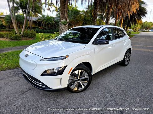 Used 2023 Hyundai Kona SEL FWD image 12