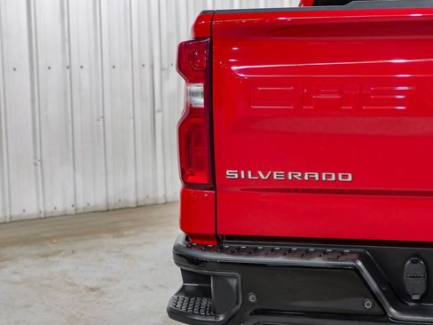 Used 2021 Chevrolet Silverado 1500 LT Trail Boss w/ Convenience Package II AWD/4WD image 49