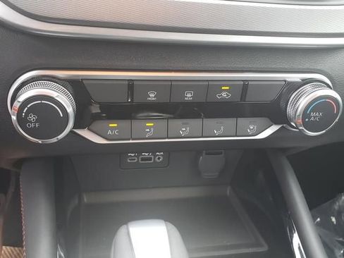 New 2025 Nissan Altima 2.5 SR image 20