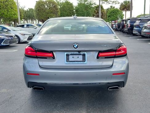 Used 2023 BMW 540i w/ Premium Package RWD image 5