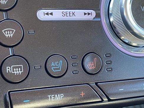 Used 2017 Ford Fusion Titanium image 17