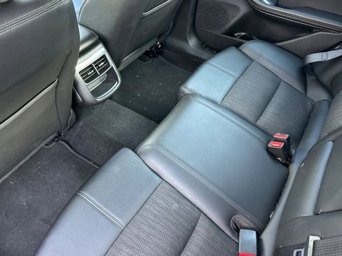 Used 2019 Chevrolet Impala LT image 12