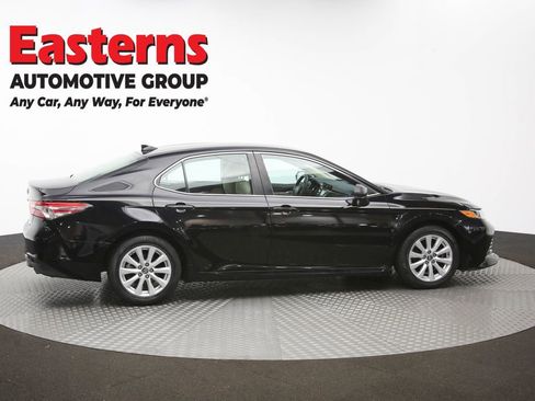 Used 2019 Toyota Camry LE FWD image 45