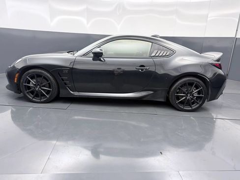 Used 2023 Toyota GR86 Premium w/ ALL Weather Mat Package (TMS) RWD image 4