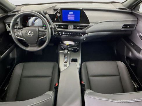 Certified 2025 Lexus UX 300h FWD image 13